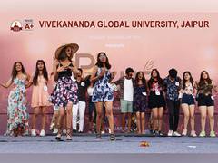 
      
      Three-day VGU Jaipur annual fest 'PANACHE '13 concludes 
      
      