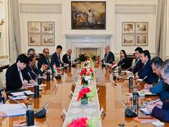 
      
      Iraqi, Indian NSAs agree to enhance defence cooperation
      
      