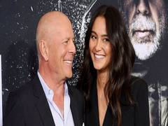 
      
      Bruce Willis, Emma  Heming renew wedding vows
      
      