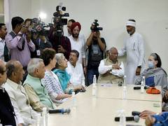 
      
      Priyanka stresses on winning Karnataka polls in Congress meeting 
      
      