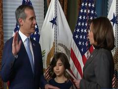 
      
      Eric Garcetti sworn in as new US Ambassador to India
      
      