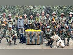 
      
      J-K: Army foils bid to smuggle narcotics near LoC in Poonch
      
      