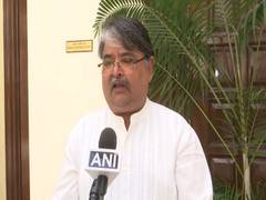 
      
      Sharad Pawar should ask Rahul to apologise: Savarkar's grandson
      
      