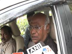
      
      Congress high command to decide CM in K'taka, says Kharge
      
      