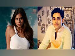 
      
      Viral: Suhana Khan gets a flying kiss from Agastya Nanda
      
      