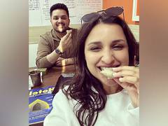 
      
      Parineeti Chopra enjoying momos in Delhi
      
      