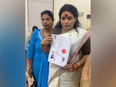 
      
      Delhi Congress Seva Dal leader offers her house to Rahul Gandhi
      
      