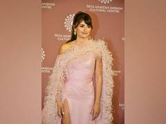 
      
      Penelope Cruz exudes glamour at NMACC event
      
      