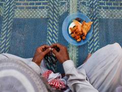 
      
      Mayhem in Pakistan amid rising inflation, cost-of-living
      
      