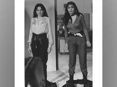 
      
      Zeenat Aman remembers Parveen Babi on her birth anniversary
      
      