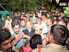
      
      Telangana BJP chief Bandi Sanjay detained from residence
      
      