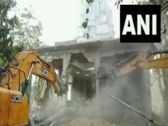 
      
      MP: Rightwing activists hold protest after IMC action at temple
      
      