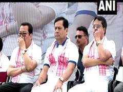 
      
      Union Minister Sarbananda Sonowal attends Yoga Mahotsav 2023
      
      