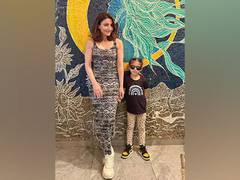 
      
      Soha Ali Khan shares cute pictures with daughter Inaaya
      
      