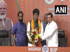 
      
      Former Cong leader CR Kesavan joins BJP, hails PM Modi
      
      