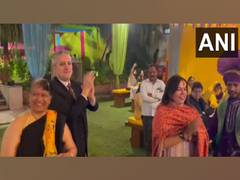 
      
      MoS Meenakshi Lekhi hosts Baisakhi party for foreign diplomats
      
      