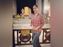 
      
      Vaani Kapoor visits Sarnath temple, shares beautiful pictures 
      
      