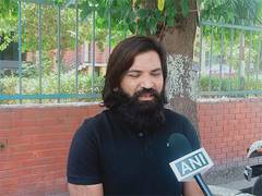 
      
      UP: Arif meets his crane 'friend' in zoo, emotional video viral
      
      