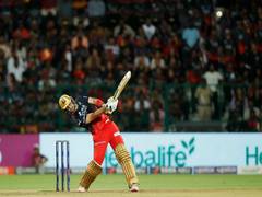
      
      Got compared to Virat once, it was serious compliment: Maxwell
      
      