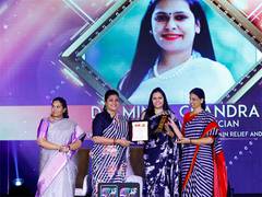 
      
      Dr Minal Chandra Cofounder of Epione Pain Relief Centre
      
      