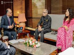 
      
      Foreign Secy Kwatra calls on Foreign Minister Alan Ganoo 
      
      