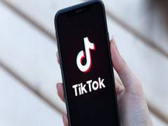 
      
      US: Montana one step closer to ban 'TikTok'
      
      