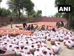 
      
      As summer kicks in, demand for earthen pots rises in Hyderabad
      
      