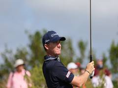 
      
      Walker leads, Scheffler, Rose, Schauffele chase him at Hilton
      
      