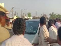
      
      CBI arrests Andhra CM's uncle in MP's murder
      
      