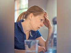 
      
      Migraine linked to internal clock that regulates body processes
      
      