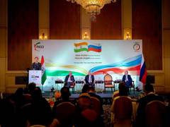 
      
      Jaishankar, Russia's Dy PM meet business representatives
      
      