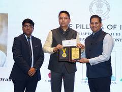
      
      Devender Goswami, Blurock Wealth recognized by Aman Arora
      
      