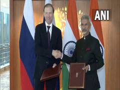 
      
      Russian Dy PM Denis Manturov concludes his two-day visit to India
      
      