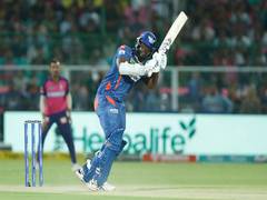 
      
      Kyle Mayers half Century takes LSG's score to 154/7 against RR 
      
      