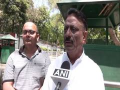 
      
      Congress MLA demands compensation for apple growers 
      
      