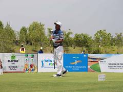 
      
      Shamim Khan holds on to lead with resilient second round display
      
      