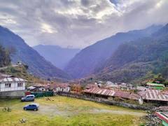 
      
      Locals in Arunachal's Tawang praise Modi govt for improved roads
      
      