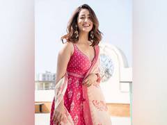 
      
       Yami Gautam completes 11 years in Bollywood, expresses gratitude
      
      