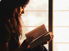 
      
      Reading activates two brain networks: Study
      
      
