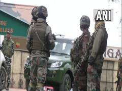 
      
      J-K: Senior CRPF, Army officers visit Poonch attack site 
      
      