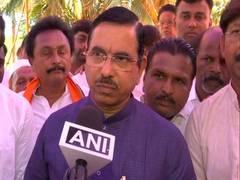 
      
      Siddaramaiah should apologize for his Lingayat remarks: Joshi
      
      