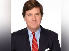 
      
      Journalist Tucker Carlson leaves Fox News
      
      