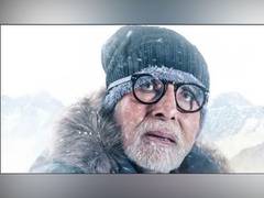 
      
      Mahaveer Jain praises Sooraj R Barjatya and cast of 'Uunchai' 
      
      