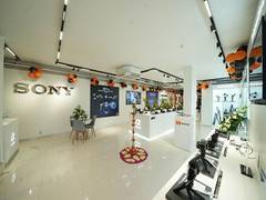 
      
      Sony unveils its largest, state-of-the-art camera lounge
      
      