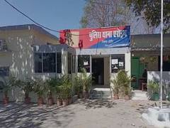 
      
      Woman dies by suicide after husband stops from going to parlour
      
      