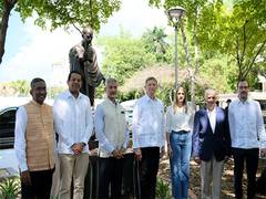 
    Jaishankar inaugurates Plaza Mahatma Gandhi in Dominican Republic
    