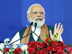 
      
      PM Modi thanks Bill Gates over for 'Mann Ki Baat' praise
      
      