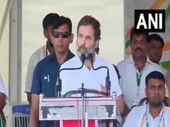 
      
      Rahul Gandhi stops campaign speech after hearing sound of Azaan
      
      