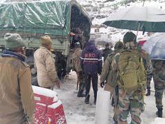 
      
      Sikkim: BRO rescues 40 tourists stranded near Nathula 
      
      