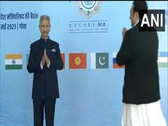 
      
      Pak FM Bilawal downplays Jaishankar not shaking hands with him 
      
      